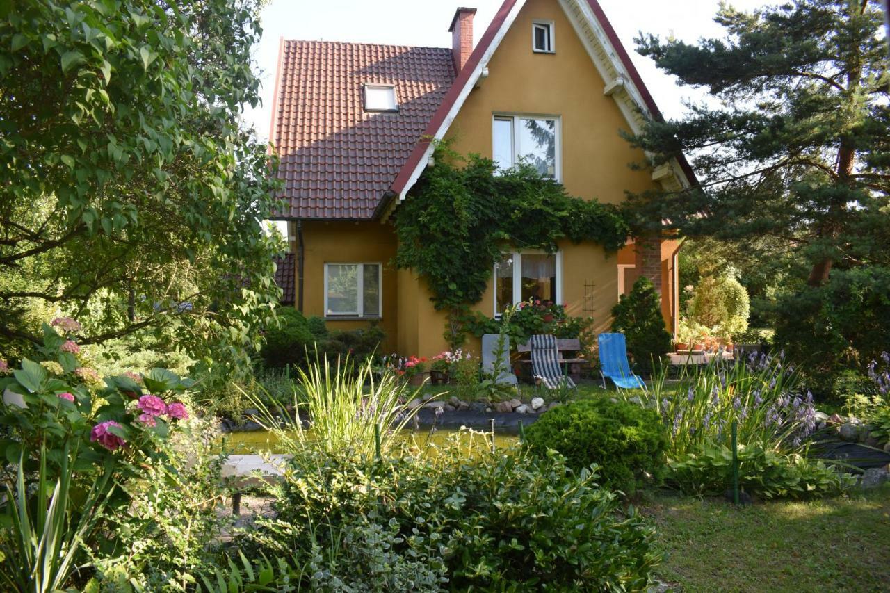 Dom Wczasowy Janina Mikoszewo Kültér fotó